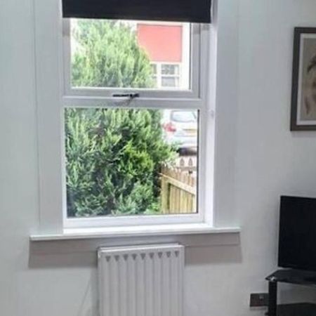 Charming 1-Bed Apartment In Peebles Exterior photo